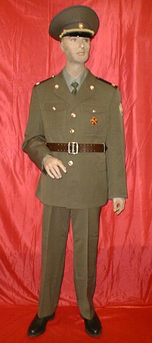 kremlin guard 1b.jpg (29052 bytes)